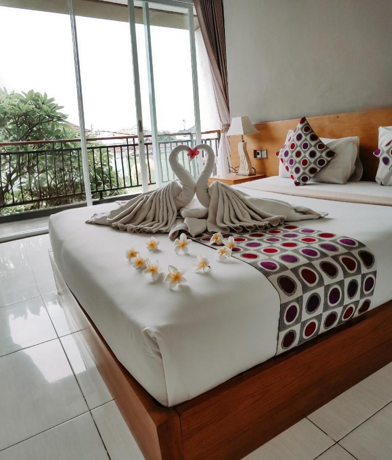 Hotel Mandari Buleleng  Exterior photo