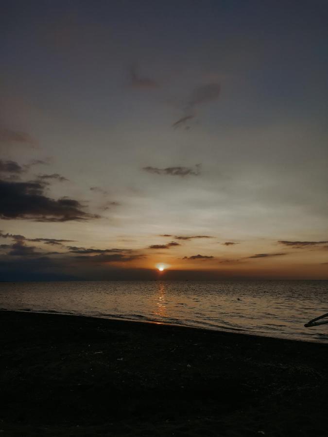 Hotel Mandari Buleleng  Exterior photo