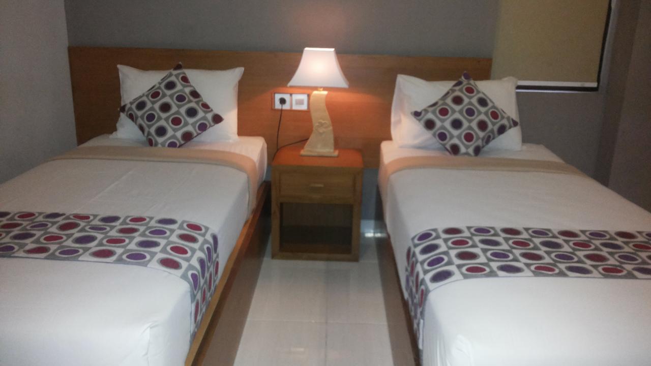 Hotel Mandari Buleleng  Exterior photo