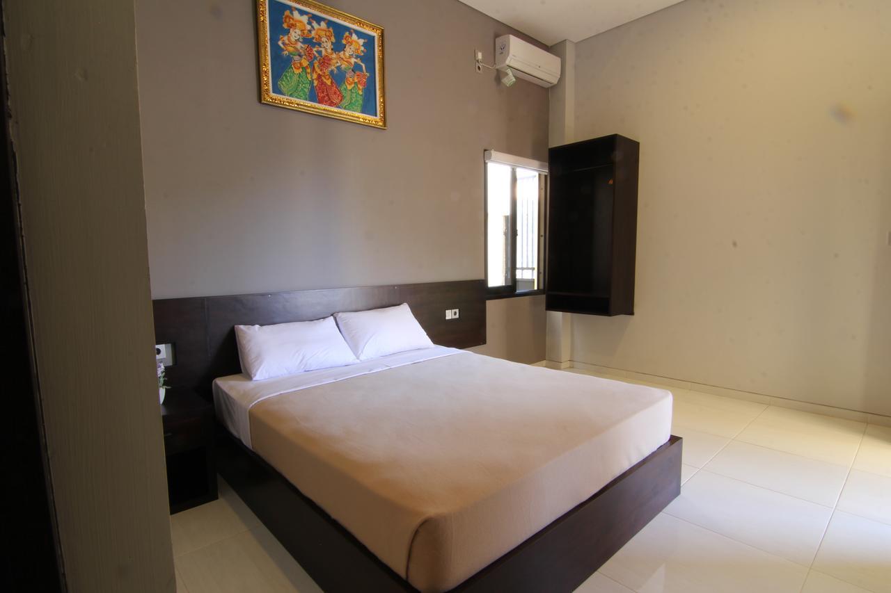 Hotel Mandari Buleleng  Exterior photo