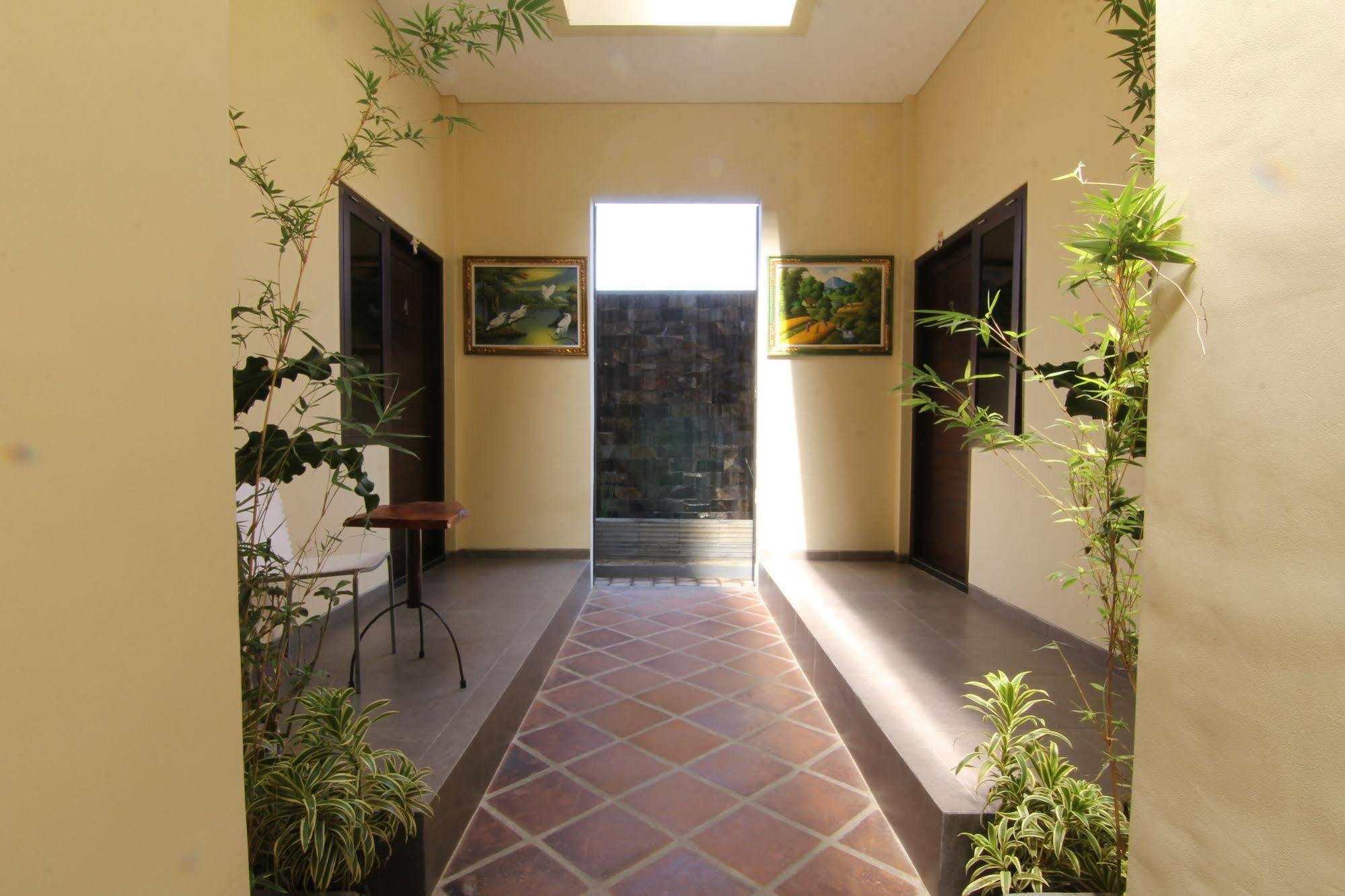 Hotel Mandari Buleleng  Exterior photo