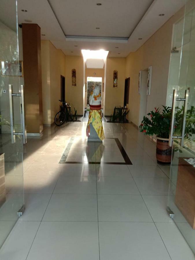 Hotel Mandari Buleleng  Exterior photo